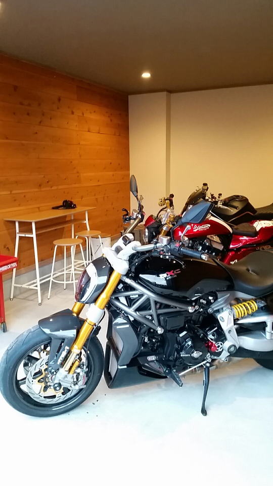 賃貸ガレージハウス|ホビースタジオ|ducati